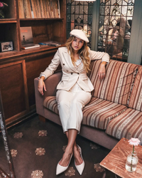 Chic white trousers - two piece