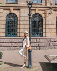 Fitted luxury blazer beige